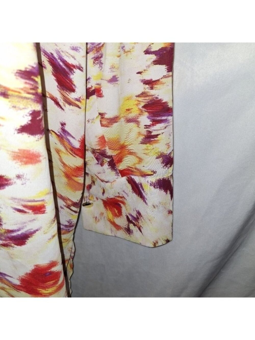 Colorful Abstract Blouse - Picture 3 of 6